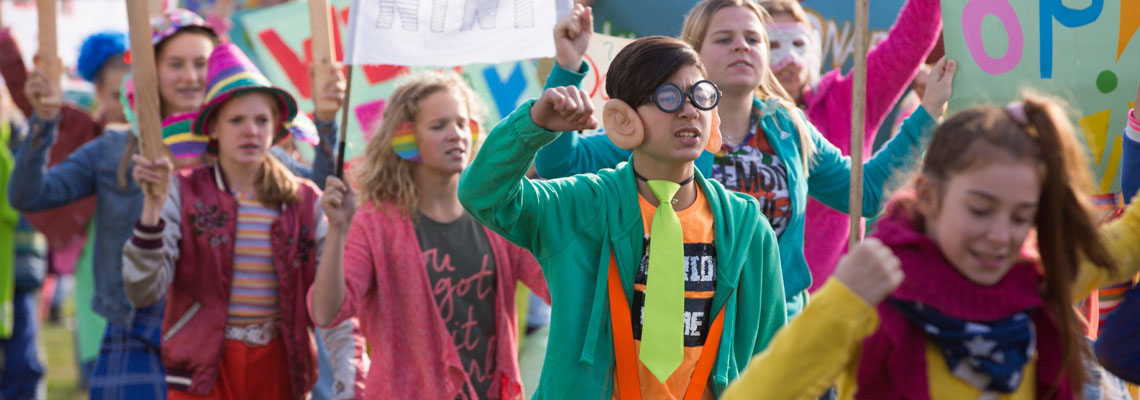 De club van de lelijke kinderen - Koos Meinderts - Annette Fienieg