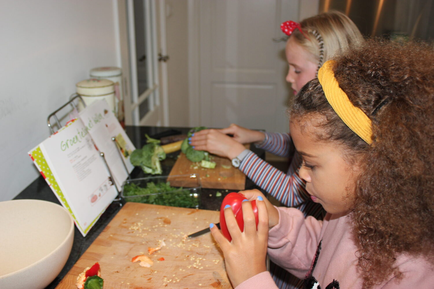 Koken uit Het grote kinderkookboek - Karin Luiten