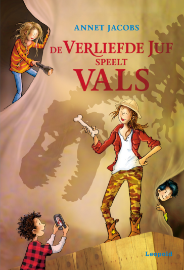 De verliefde juf speelt vals